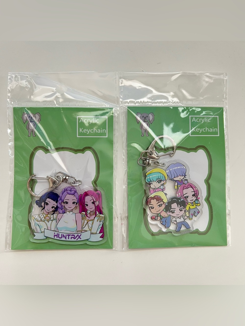 🆕K-pop demon hunters Acrylic keychain 2 pieces